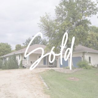 97 Heritage Drive is SOLD! 

Such a privilege to help our clients sell their home and to help another family start a new chapter in their new home! ♥️